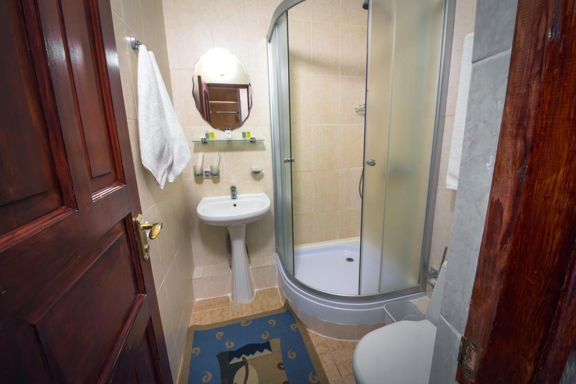 Shymbulak Resort Hotel Almaty Quarto foto